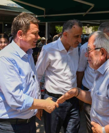OSMANGAZİ BELEDİYESİ TARAFINDAN MUHARREM AYININ PAYLAŞMA, DAYANIŞMA VE BEREKET GELENEĞİNİ YAŞATMAK AMACIYLA HÜDAVENDİGAR MAHALLESİ’NDEKİ MİHRAPLI CAMİİ’NDE CUMA NAMAZININ ARDINDAN AŞURE İKRAMI YAPILDI.