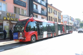 BURSA BÜYÜKŞEHİR BELEDİYESİ VE İNEGÖL BELEDİYESİ ÖNCÜLÜĞÜNDE ALTERNATİF TOPLU ULAŞIM PROJELERİ KAPSAMINDA İNEGÖL’DE İLK METROBÜS HATTININ DENEME SÜRÜŞÜ GERÇEKLEŞTİRİLDİ. METROBÜS HATTI İNEGÖL MERKEZ İLE ALANYURT BÖLGESİNİ BİRBİRİNE BAĞLAYACAK.