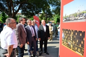YILDIRIM BELEDİYESİ, 15 TEMMUZ DEMOKRASİ VE MİLLİ BİRLİK GÜNÜ'NÜN 10. YIL DÖNÜMÜNDE TÜRK MİLLETİNİN DESTANSI DİRENİŞİNİ ANLATAN FOTOĞRAF SERGİSİNİ BURSALILARLA BULUŞTURDU.