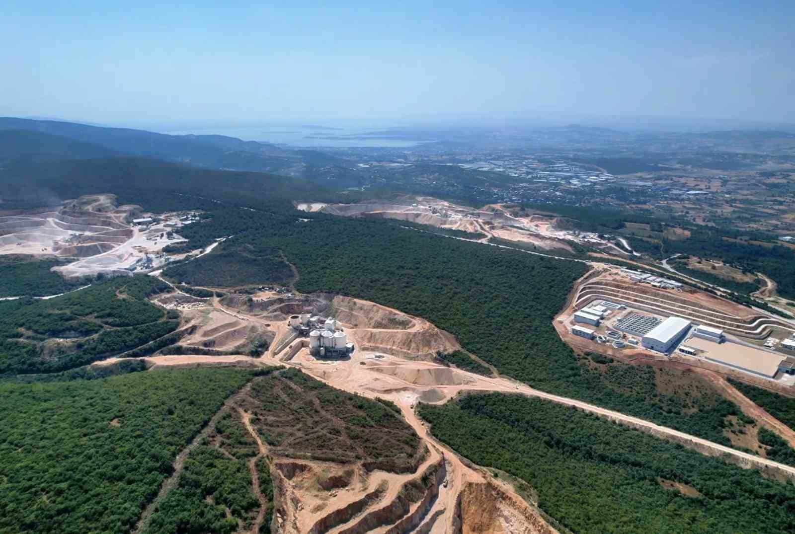 BURSA BÜYÜKŞEHİR BELEDİYESİ TEMMUZ AYI 2. OLAĞAN MECLİS TOPLANTISI’NDA SÖZ ALAN NİLÜFER BELEDİYE BAŞKANI ŞADİ ÖZDEMİR, KAYAPA’YA YAPILMASI PLANLANAN KATI ATIK GERİ KAZANIM VE BERTARAF TESİSİ’NE İLİŞKİN GÖRÜŞ VE ÖNERİLERİNİ PAYLAŞTI.