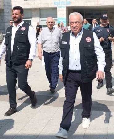 NİLÜFER BELEDİYESİ, AKUT VE NAKUT İŞ BİRLİĞİYLE HALK EVİ’NDE GERÇEKLEŞTİRDİĞİ KAPSAMLI TATBİKATLA AFETLERE KARŞI HAZIRLIK DÜZEYİNİ TEST ETTİ.