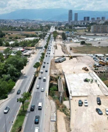 BURSA BÜYÜKŞEHİR BELEDİYESİ BAŞKAN VEKİLİ ŞAHİN BİBA, ‘GEÇİT KÖPRÜSÜ VE BAĞLANTI YOLLARI’ İLE ‘MUDANYA-ÇAĞRIŞAN ALT GEÇİT PROJESİ’ ÇALIŞMALARINI YERİNDE İNCELEDİ.
