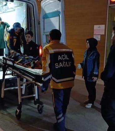 İKİNCİ KATTAKİ PENCEREDEN DÜŞEN 5 YAŞINDAKİ ÇOCUK AĞIR YARALANDI