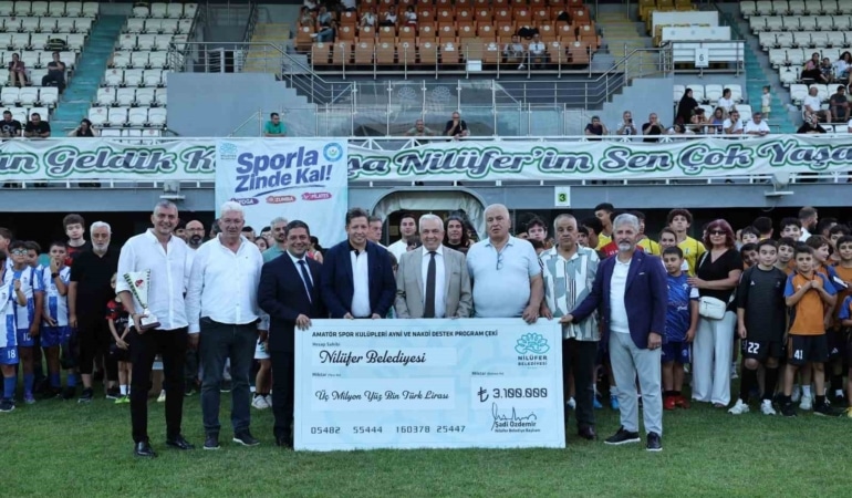 NİLÜFER BELEDİYESİ, AMATÖR SPOR KULÜPLERİ AYNİ VE NAKDİ YARDIM DESTEK PROJESİ KAPSAMINDA 31 SPOR KULÜBÜNE 3 MİLYON 100 BİN LİRA YARDIMDA BULUNDU.