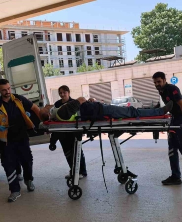 YARALI İNEGÖL DEVLET HASTANESİ’NE KALDIRILDI