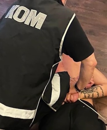 EŞ ZAMANLI OPERASYONDA GÖZALTINA ALINAN 11 ŞÜPHELİDEN 7'Sİ TUTUKLANDI.