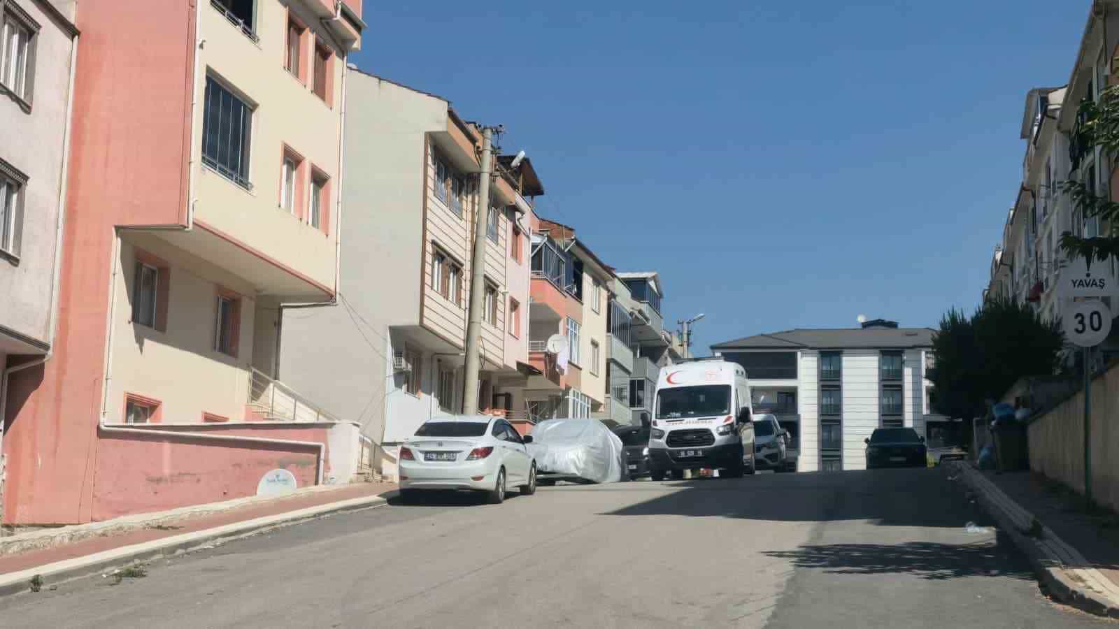BURSA’NIN İNEGÖL İLÇESİNDE 50 YAŞINDAKİ RAİF BOZDAĞ, EŞİ TARAFINDAN EVDE HAREKETSİZ HALDE BULUNDU.