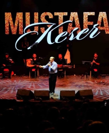 BURSA BÜYÜKŞEHİR BELEDİYESİ’NİN KÖKLÜ KÜLTÜR SANAT ORGANİZASYONLARINDAN BİRİ OLAN ULUSLARARASI BURSA FESTİVALİ, TÜRK MÜZİĞİNİN USTA İSMİ MUSTAFA KESER’İ BURSALILARLA BULUŞTURDU.