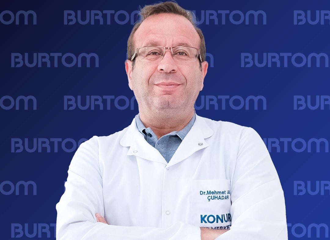 BURTOM KONUR CERRAHİ TIP MERKEZİ ORTOPEDİ VE TRAVMATOLOJİ UZMANI OP. DR. MEHMET AKİF ÇUHADAR, TÜM DÜNYADA OLDUĞU GİBİ ÜLKEMİZDE DE YAŞAM SÜRELERİNİN UZAMASI SONUCUNDA YAŞLANAN NÜFUSUN ARTMASIYLA, OSTEOPOROZUN (KEMİK ERİMESİ) GİDEREK DAHA YAYGIN BİR SAĞLIK SORUNU HALİNE GELDİĞİNİ KAYDETTİ.
