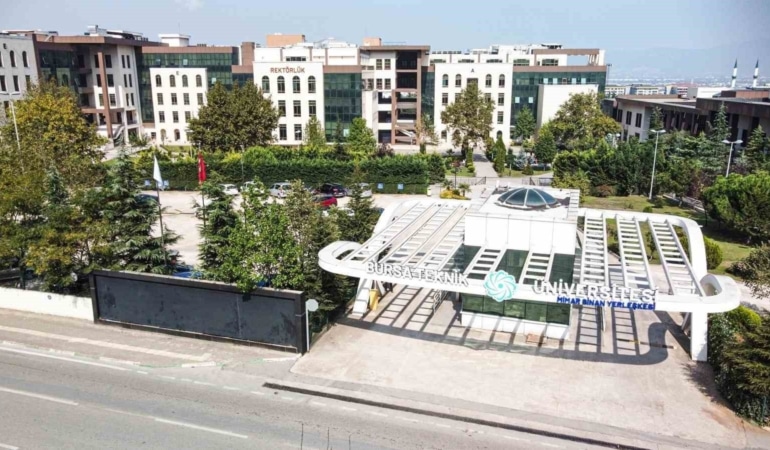 "ARAŞTIRMA ODAKLI ÜNİVERSİTE" VİZYONUYLA ÇALIŞMALARINI SÜRDÜREN BURSA TEKNİK ÜNİVERSİTESİ (BTÜ), TÜBİTAK ARAŞTIRMA DESTEK PROGRAMLARI BAŞKANLIĞI (ARDEB) TARAFINDAN YÜRÜTÜLEN "1001-BİLİMSEL VE TEKNOLOJİK ARAŞTIRMA PROJELERİNİ DESTEKLEME PROGRAMI" KAPSAMINDA 4 PROJESİYLE DESTEK ALMAYA HAK KAZANDI.
