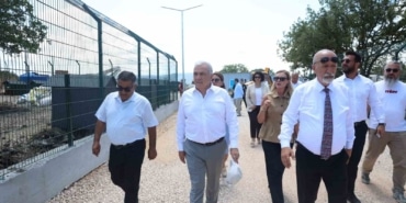 NİLÜFER BELEDİYE BAŞKANI ŞADİ ÖZDEMİR, UMUT AĞACI SAHİPSİZ HAYVANLAR DOĞAL YAŞAM VE SAHİPLENDİRME MERKEZİNİ YERİNDE ZİYARET ETTİ.