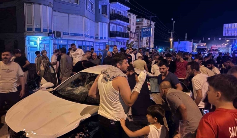 KIRMIZI İHLALİ FACİA GETİRDİ : 1’İ AĞIR 5 YARALI