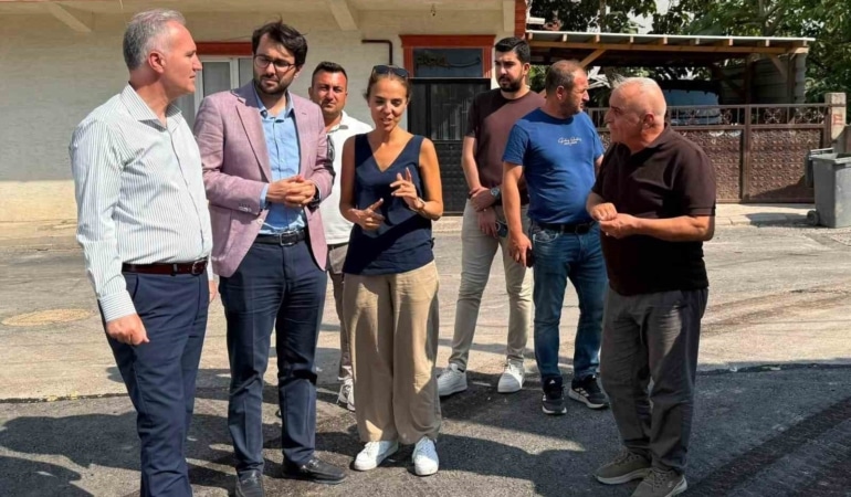 İNEGÖL BELEDİYE BAŞKANI ALPER TABAN, HUZUR VE CERRAH MAHALLELERİNDE BURSA BÜYÜKŞEHİR BELEDİYESİ BUSKİ TARAFINDAN SÜRDÜRÜLEN ALTYAPI ÇALIŞMALARINI YERİNDE İNCELEDİ.