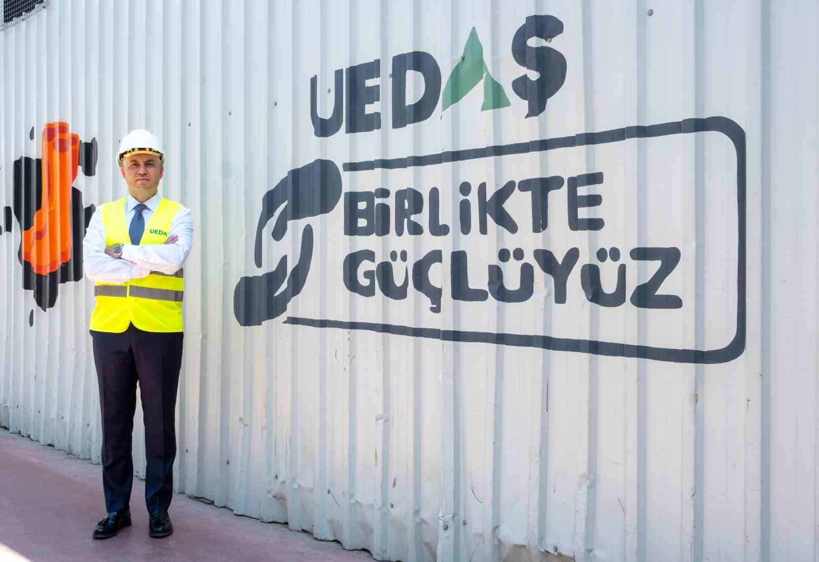 GÜNEY MARMARA’DA 5 MİLYONUN ÜZERİNDE NÜFUSA ELEKTRİK DAĞITIM HİZMETİ VEREN UEDAŞ, İKLİM DEĞİŞİKLİĞİNİN ŞEBEKE ÜZERİNDEKİ ETKİLERİNİ ÖNGÖRMEK İÇİN YAPAY ZEKA DESTEKLİ ANALİZLERDEN YARARLANIYOR.