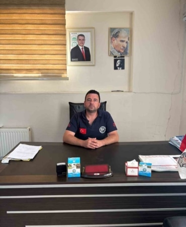 KARACABEY KUNDURACI, SARAÇ VE BENZERLERİ ESNAF VE SANATKARLAR ODASI BAŞKANI MEHMET TEKİRGÖL’ÜN VEFATININ ARDINDAN, ODA BAŞKANLIĞI GÖREVİNE OY BİRLİĞİYLE BAŞKAN VEKİLİ ŞÜKRÜ YALNIZ GETİRİLDİ.