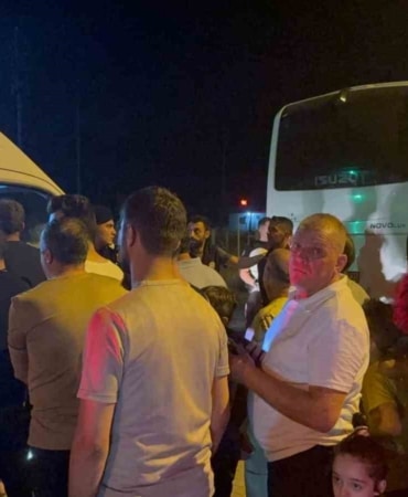 BURSA İL EMNİYET MÜDÜRLÜĞÜ KOORDİNESİNDE, GEMLİK İLÇE EMNİYET MÜDÜRLÜĞÜ’NÜN DE DESTEĞİYLE GEMLİK GENELİNDE YAKLAŞIK 1000 POLİS MEMURUNUN KATILDIĞI GENİŞ KAPSAMLI HUZUR VE ASAYİŞ UYGULAMASI GERÇEKLEŞTİRİLDİ.