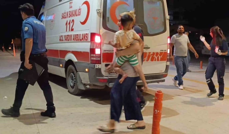 BURSA’NIN İNEGÖL İLÇESİNDE İKİ GRUP ARASINDA ÇIKAN TARTIŞMANIN KAVGAYA DÖNÜŞMESİ SONUCU TÜFEKLE ATEŞ AÇILDI. TÜFEKTEN ÇIKAN SAÇMALAR, BABA VE 4 YAŞINDAKİ OĞLUNA İSABET ETTİ.