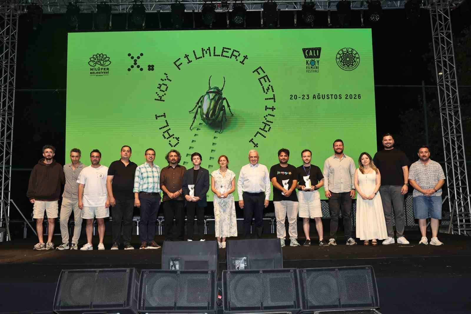 NİLÜFER BELEDİYESİ’NİN ÇEKÜDER İŞ BİRLİĞİ İLE DÜZENLEDİĞİ, 10’UNCU ÇALI KÖY FİLMLERİ FESTİVALİ, 3 GÜN BOYUNCA SİNEMASEVERLERİ AĞIRLADI. FİLM GÖSTERİMLERİ, SÖYLEŞİLER, KONSERLER VE ATÖLYELERİN YAPILDIĞI FESTİVALİN SON GÜNÜNDE KISA FİLM YARIŞMASININ ÖDÜLLERİ DE SAHİPLERİNİ BULDU.