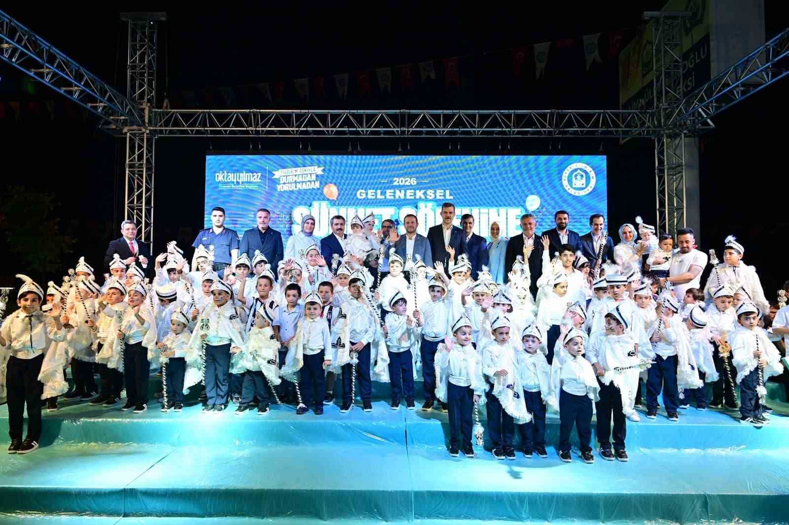 YILDIRIM BELEDİYESİ'NİN GELENEKSEL HALE GETİRDİĞİ SÜNNET ŞÖLENİ, BU YIL DA BÜYÜK BİR COŞKUYLA GERÇEKLEŞTİRİLDİ.
