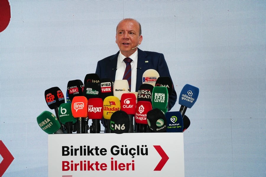 BURSA TİCARET VE SANAYİ ODASI (BTSO) BAŞKAN ADAYI ÖZER MATLI, "BURSA EKONOMİSİ DÖNÜŞÜM PLANI-VİZYON 2040"I KAMUOYUNA AÇIKLADI. MATLI, BURSA’NIN ÜRETİM VE TİCARET GÜCÜNÜ TEKNOLOJİYE, MARKAYA, YENİ PAZARLARA VE KALICI REFAHA TAŞIYACAK BÜTÜNCÜL BİR YÖNETİM SİSTEMİNİ PAYLAŞTI.