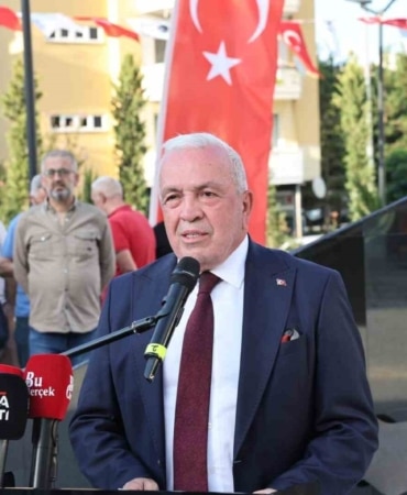 NİLÜFER’DE ŞEHİTLERİN HATIRASI ŞEHİTLER ANITI VE NİLÜFER ŞEHİTLİK PARKI’NDA YAŞATILACAK
