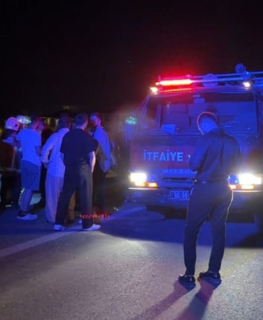 İZNİK’TE TIR, TRAKTÖRE ARKADAN ÇARPTI: 1 KİŞİ HAYATINI KAYBETTİ