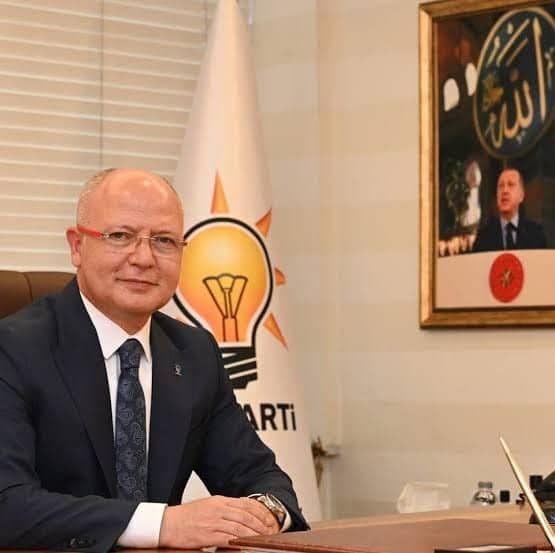 AK PARTİ BURSA İL BAŞKANI DAVUT GÜRKAN OTOYOLUN ÜCRETSİZ HİZMETE DEVAM EDECEĞİNİ MÜJDELEDİ