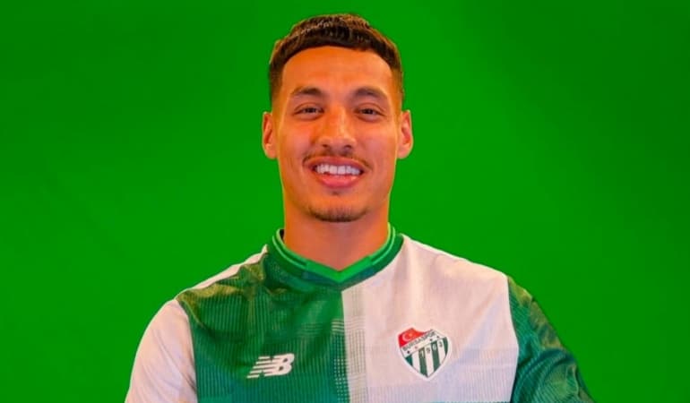 BURSASPOR'UN İSTANBULSPOR MAÇINDA SAKATLANAN BAŞARILI HÜCUM OYUNCUSU AMİNE BOUTRAH'IN SOL ADDÜKTÖR LONGUS KASINDA GERİLME VE ÖDEM TESPİT EDİLDİĞİ, SAHALARA DÖNÜŞÜNÜN 2-3 HAFTA SÜRECEĞİ AÇIKLANDI.