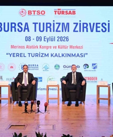 BURSA TİCARET VE SANAYİ ODASI (BTSO) İLE TÜRKİYE SEYAHAT ACENTALARI BİRLİĞİ (TÜRSAB) İŞ BİRLİĞİNDE DÜZENLENEN 5’İNCİ BURSA TURİZM ZİRVESİ, ‘YEREL KALKINMA’ TEMASIYLA BAŞLADI. MERİNOS ATATÜRK KONGRE VE KÜLTÜR MERKEZİ’NDE (AKKM) GERÇEKLEŞTİRİLEN ZİRVE KAMU KURUMLARI, YEREL YÖNETİMLER, SEKTÖR PAYDAŞLARI VE AKADEMİSYENLERİ BİR ARAYA GETİRDİ.