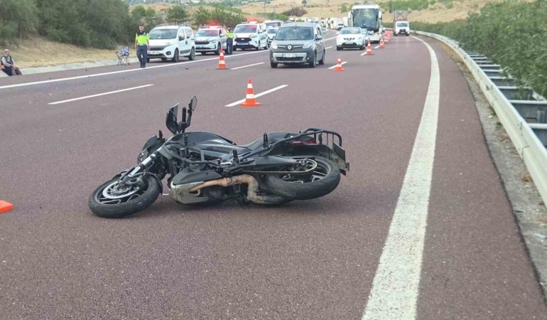 KAMYONA ARKADAN ÇARPAN MOTOSİKLET SÜRÜCÜSÜ HAYATINI KAYBETTİ