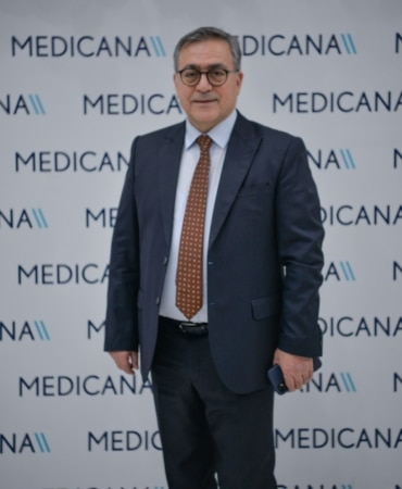 MEDİCANA BURSA HASTANESİ GENEL MÜDÜRÜ DR. ÖZCAN AKAN.