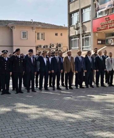 BURSA'NIN ORHANELİ İLÇESİNDE GAZİLER GÜNÜ TÖRENLE KUTLANDI.