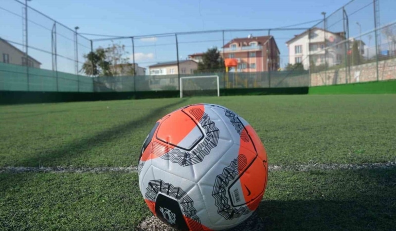 ŞİRKET BÜNYESİNDEKİ SPOR KULÜBÜNÜN DÜZENLEDİĞİ HALI SAHA FUTBOL TURNUVASINDA GEÇİRDİĞİ KALP KRİZİ GEÇİREN İŞÇİNİN ÖLÜMÜ İŞ KAZASI SAYILDI.