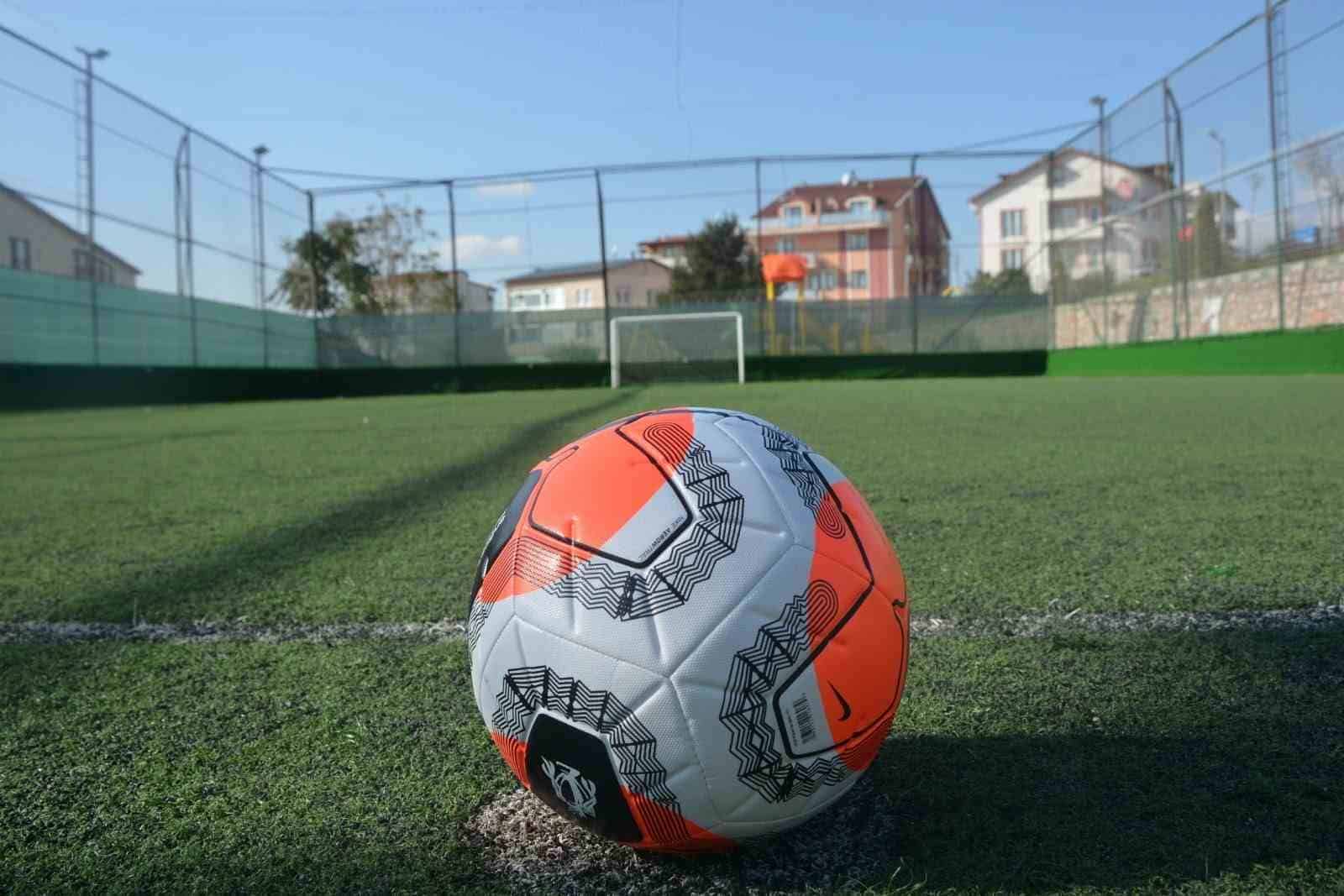 ŞİRKET BÜNYESİNDEKİ SPOR KULÜBÜNÜN DÜZENLEDİĞİ HALI SAHA FUTBOL TURNUVASINDA GEÇİRDİĞİ KALP KRİZİ GEÇİREN İŞÇİNİN ÖLÜMÜ İŞ KAZASI SAYILDI.