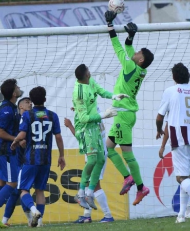 TFF 2. LİG KIRMIZI GRUP 3. HAFTASINDA İNEGÖLSPOR SAHASINDA KARACABEY BELEDİYESPOR 1-0 MAĞLUP OLDU.