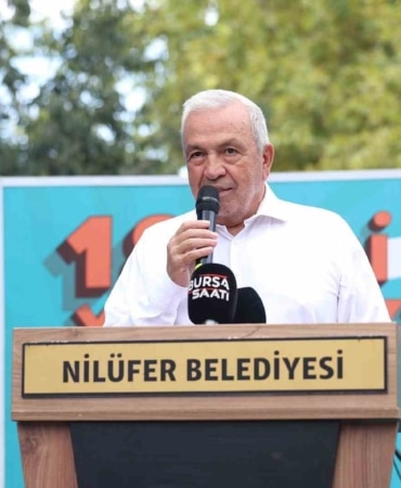 NİLÜFER BELEDİYE BAŞKANI ŞADİ ÖZDEMİR KONUŞMA YAPTI