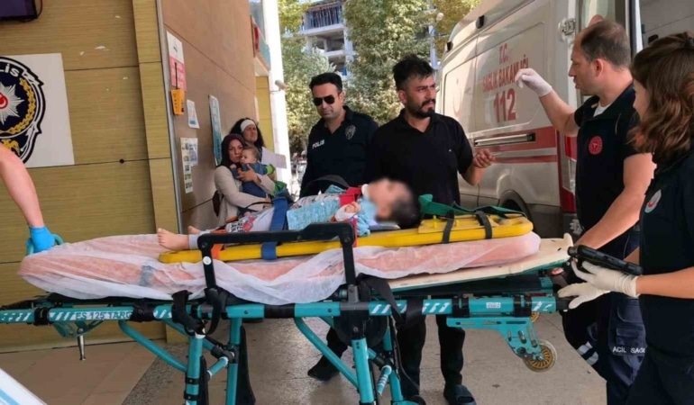 YARALI ÇOCUK, AMBULANSLA İNEGÖL DEVLET HASTANESİ'NE KALDIRILDI