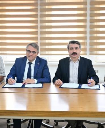 BURSA UNESCO DERNEĞİ CUMALIKIZIK VE KÜLTÜREL MİRAS KOMİSYONU’NUN YAKLAŞIK DÖRT AYDIR SÜRDÜRDÜĞÜ ÇALIŞMALAR, YILDIRIM BELEDİYESİ İLE YÜRÜTÜLEN İŞ BİRLİĞİYLE ÖNEMLİ BİR AŞAMAYA ULAŞTI.
