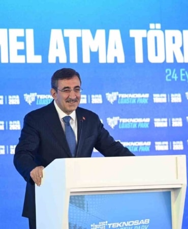 CUMHURBAŞKANI YARDIMCISI CEVDET YILMAZ