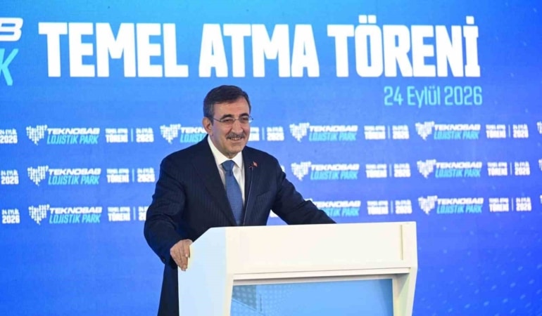 CUMHURBAŞKANI YARDIMCISI CEVDET YILMAZ