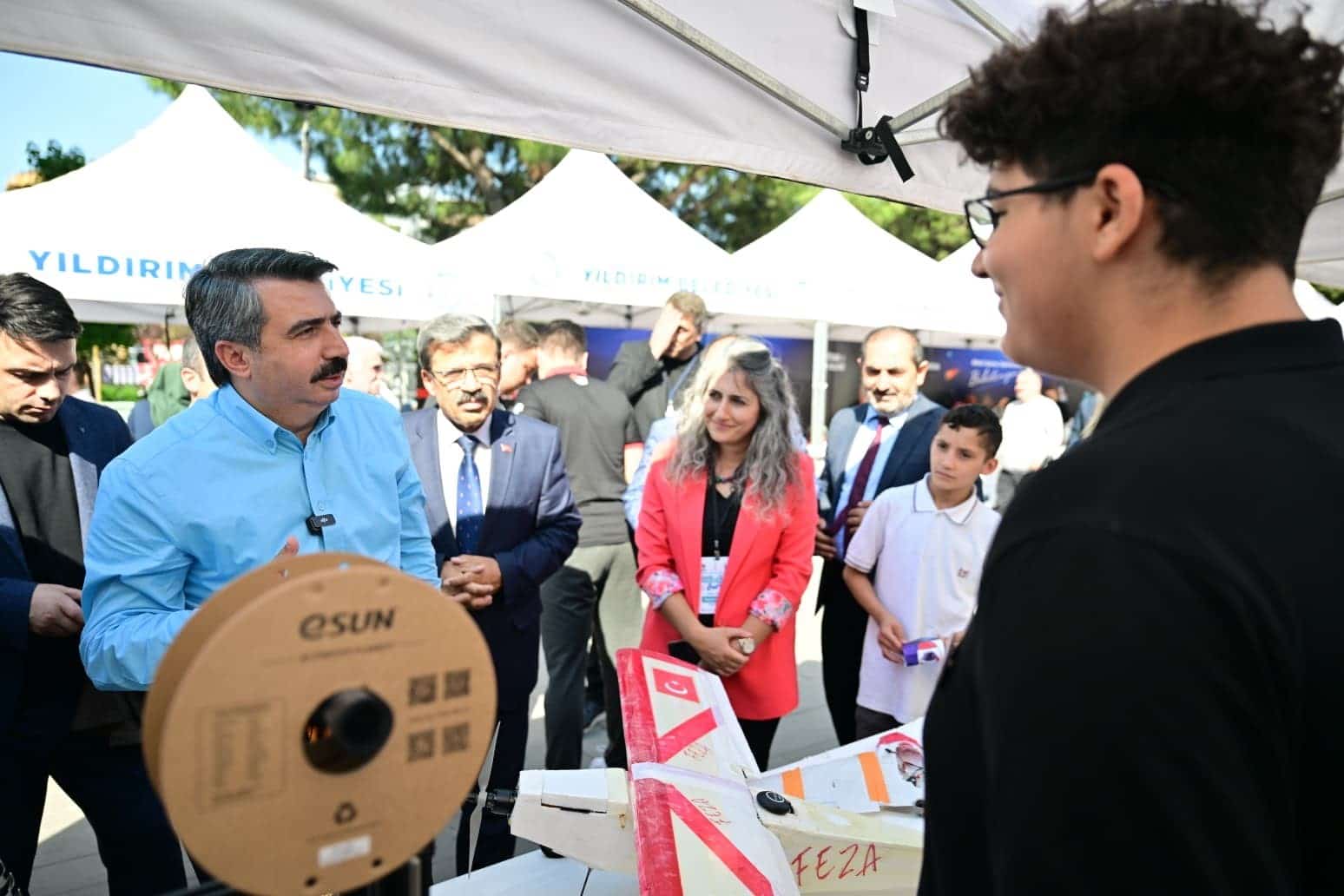 YILDIRIM BELEDİYESİ, BURSA İL MİLLİ EĞİTİM MÜDÜRLÜĞÜ TARAFINDAN BİLİM ŞENLİKLERİ DESTEKLEME PROGRAMI KAPSAMINDA DÜZENLENEN BURSA BİLİM ŞENLİĞİ: BİLİMFEST’İN İLK ETABINA EV SAHİPLİĞİ YAPTI.