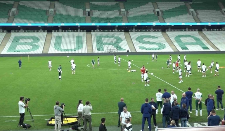 UEFA ULUSLAR A LİGİ 1. GRUP'TAKİ İKİNCİ MAÇINDA YARIN A MİLLİ FUTBOL TAKIMI İLE BURSA'DA KARŞILAŞACAK İTALYA, MÜCADELE ÖNCESİNDE ÖNEMLİ EKSİKLERLE HAZIRLIKLARINI SÜRDÜRÜYOR.