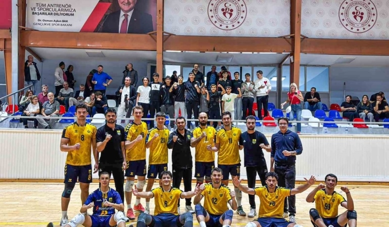 YENİŞEHİR BELEDİYESPOR VOLEYBOL TAKIMI, 2026-2027 SEZONUNUN İLK MAÇINDA GÜNER KARAKAYA SPOR KULÜBÜ’NÜ 3-0 MAĞLUP EDEREK SEZONA GALİBİYETLE BAŞLADI.