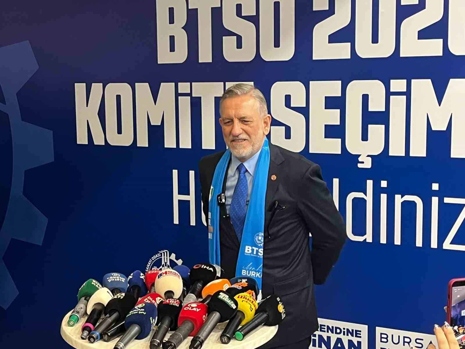 BURSA TİCARET VE SANAYİ ODASI’NDA (BTSO) 2026-2030 DÖNEMİNİN KOMİTE VE MECLİS ÜYELERİNİN BELİRLENECEĞİ SEÇİMLER GERÇEKLEŞTİRİLİYOR. 70 KOMİTEDE 107 SANDIĞIN KURULDUĞU SEÇİMLERDE BURSA İŞ DÜNYASI SANDIK BAŞINA GİDERKEN, BTSO YÖNETİM KURULU BAŞKANI İBRAHİM BURKAY DA SEÇİMLERİN BİRLİK VE BERABERLİK İÇERİSİNDE TAMAMLANMASI TEMENNİSİNDE BULUNDU.