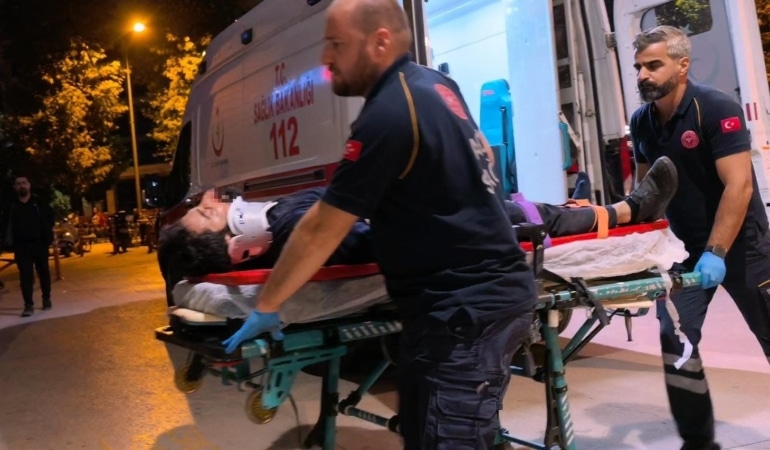 ASANSÖR BOŞLUĞUNA DÜŞEN 29 YAŞINDAKİ İŞÇİ, AĞIR YARALANDI