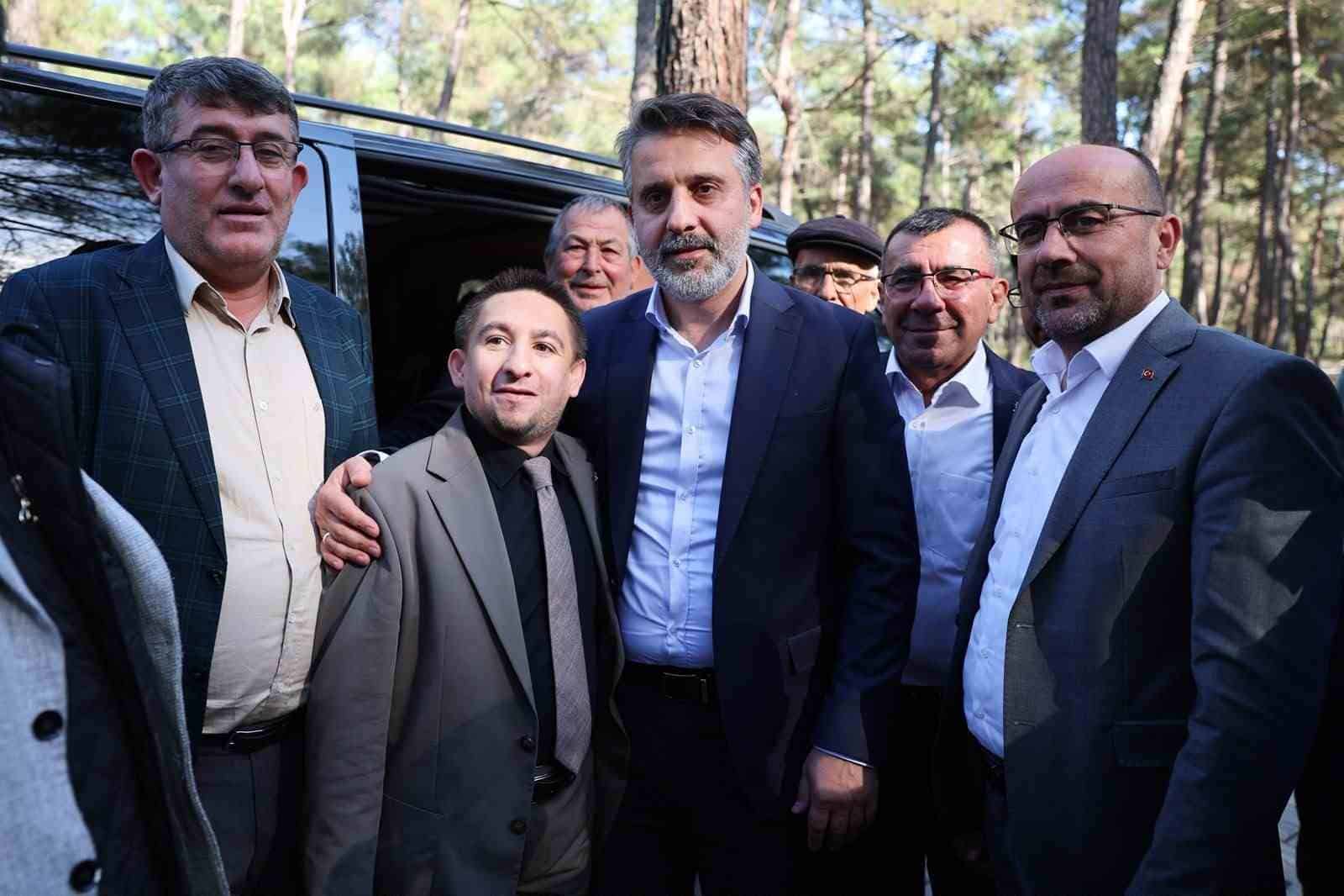 BURSA BÜYÜKŞEHİR BELEDİYE BAŞKAN VEKİLİ ŞAHİN BİBA, ORHANELİ İLÇESİ MUHTARLARIYLA BİR ARAYA GELEREK TALEP VE ÖNERİLERİNİ DİNLEDİ.