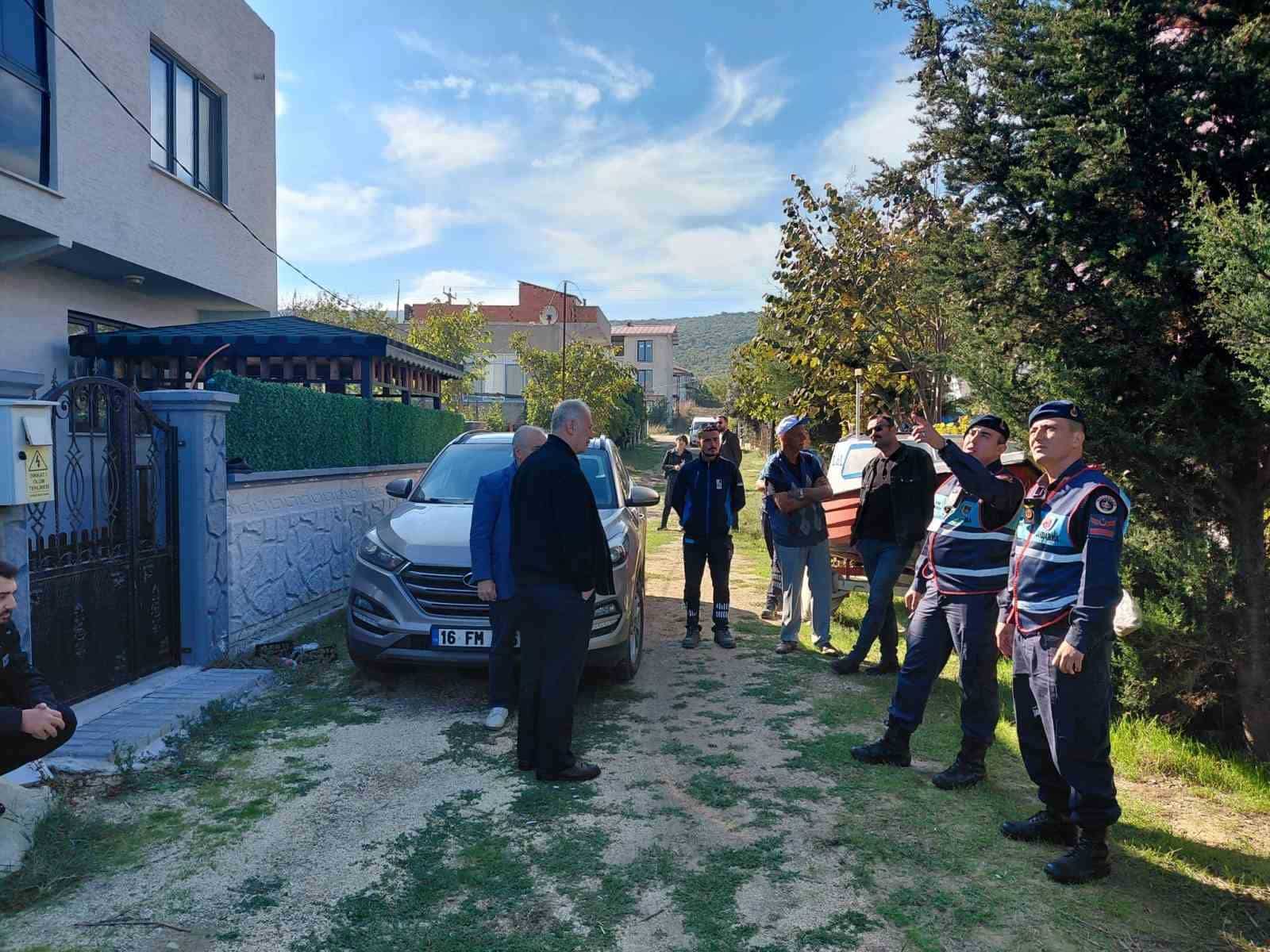 ÇATILARA ÇIKIP YIKIMA DİRENDİLER AYAZMA’DA GERGİN BEKLEYİŞ