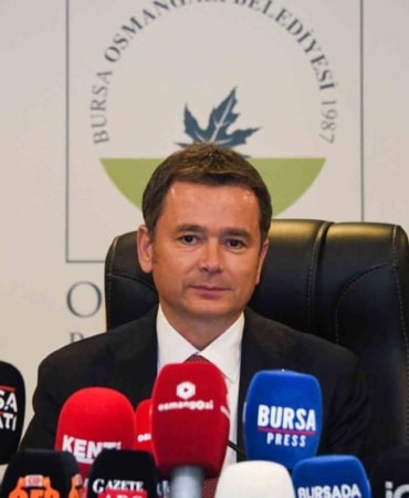 OSMANGAZİ BELEDİYESİ EKİM AYI OLAĞAN MECLİS TOPLANTISI, OSMANGAZİ BELEDİYE BAŞKANI ERKAN AYDIN'IN BAŞKANLIĞINDA GERÇEKLEŞTİ.