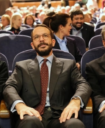 BURSA BÖLGE DEVLET SENFONİ ORKESTRASI (BBDSO), 2026-2027 SANAT SEZONUNA "ULUDAĞ PREMİUM" ANA SPONSORLUĞUNDA GÖRKEMLİ BİR AÇILIŞ KONSERİYLE BAŞLADI.