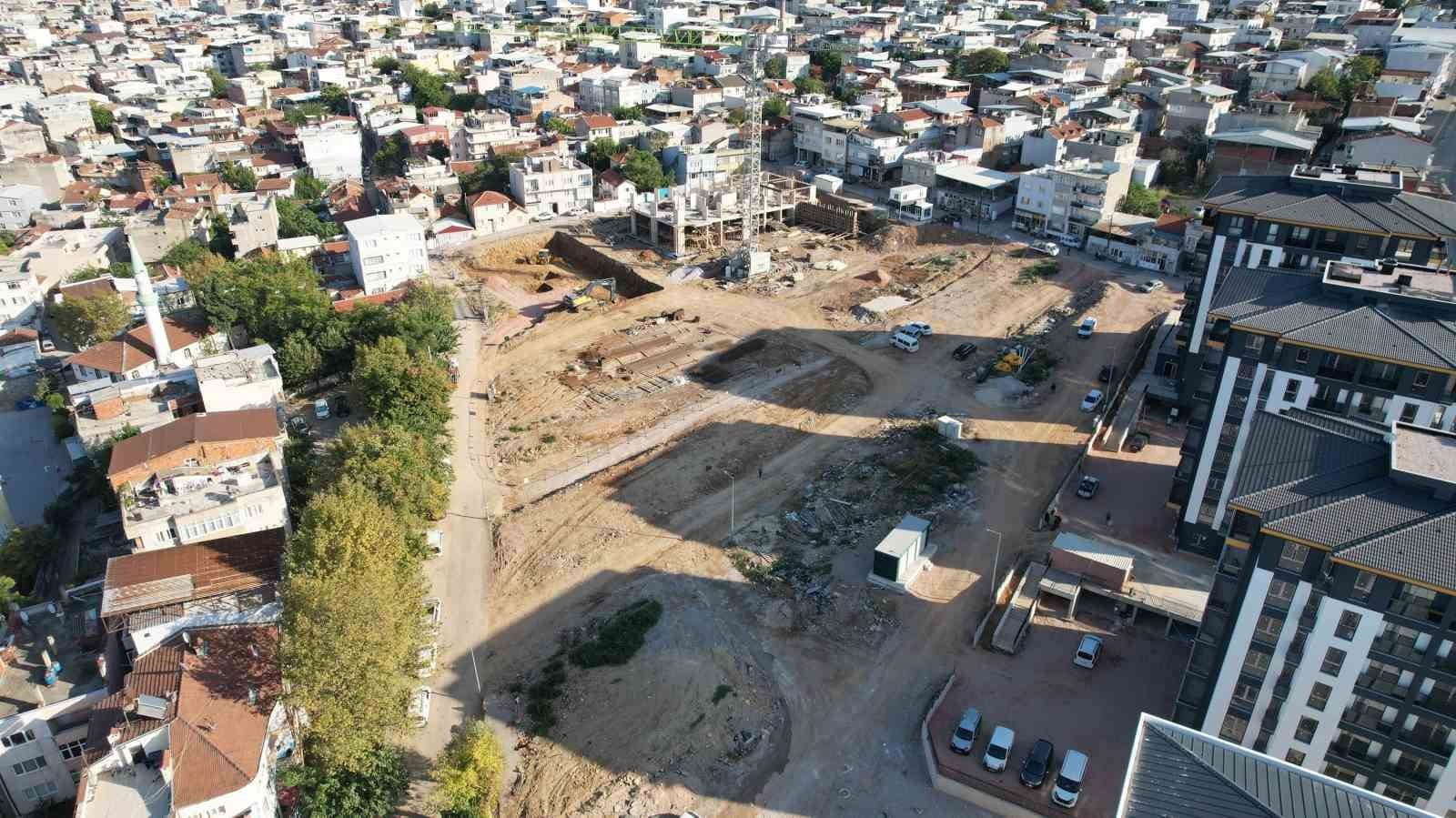 YILDIRIM’I GÜVENLİ BİR GELECEĞE TAŞIMAK İÇİN ÇALIŞMALARINA DEVAM EDEN YILDIRIM BELEDİYESİ, DAVUTKADI KENTSEL DÖNÜŞÜM PROJESİ 2. ETRAP’ININ TEMELİNİ ATTI.